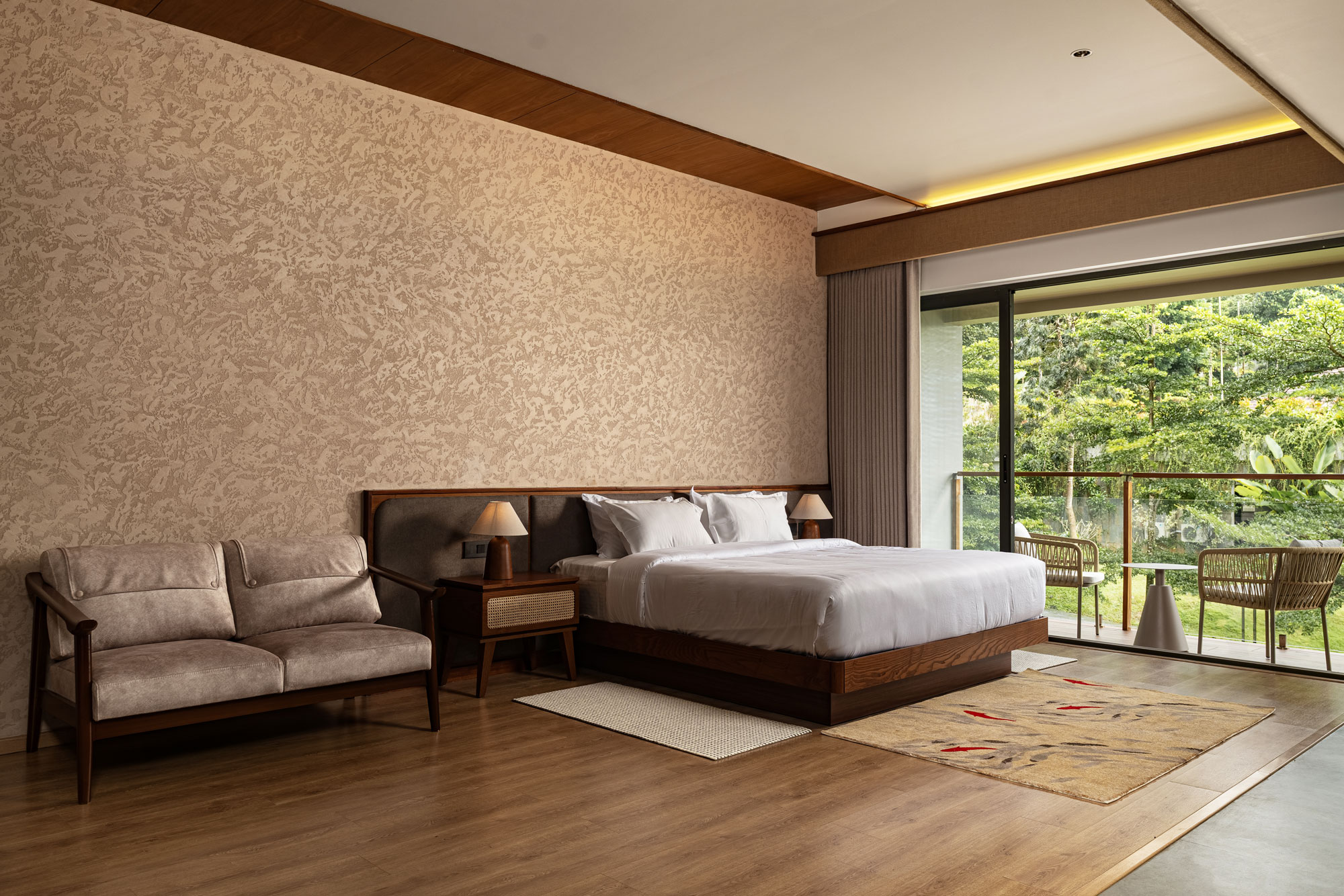CARDAMOM SUITE ROOMS - Image 1
